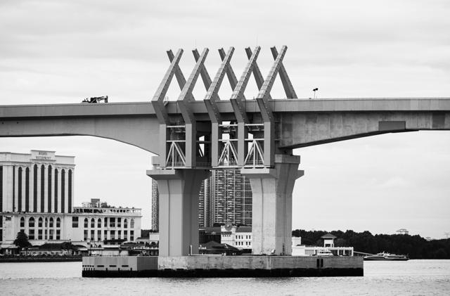 原材料二維碼管理系統(tǒng)助力企業(yè)高效庫存管控與追溯